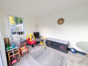 Photo 46- click for photo gallery